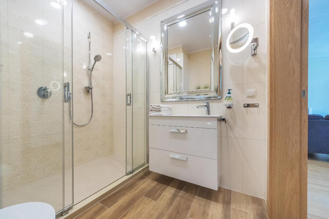 Pomorskie Apartamenty Bernadowska Green Deluxe Gdynia Bagian luar foto